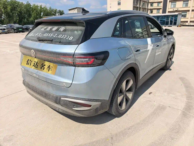 Volkswagen ID.4 X — Фото автомобиля 8