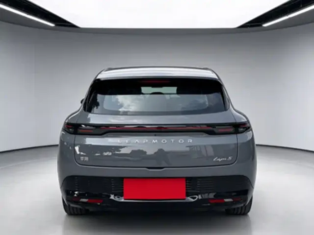 Leapmotor Lafa 5 — Фото автомобиля 5