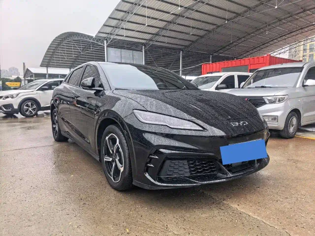 BYD Seal 06 GT — Фото автомобиля 3