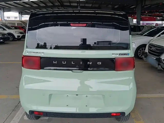 Wuling Hongguang Mini EV — Фото автомобиля 5
