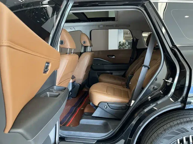 Nissan Terra — Фото автомобиля 27