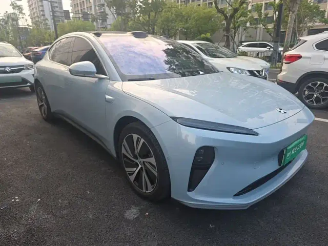 Nio ET5 — Фото автомобиля 3