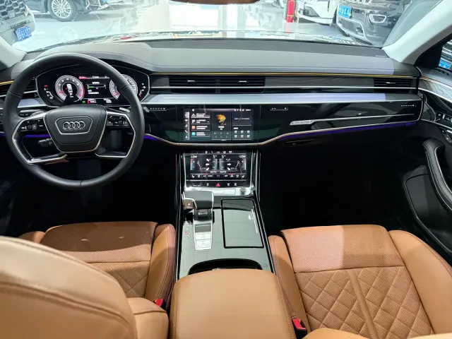 Audi A8 — Фото автомобиля 14