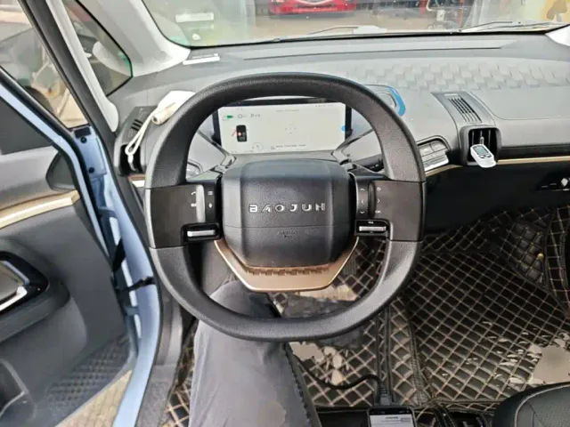 Baojun KiWi EV — Фото автомобиля 10