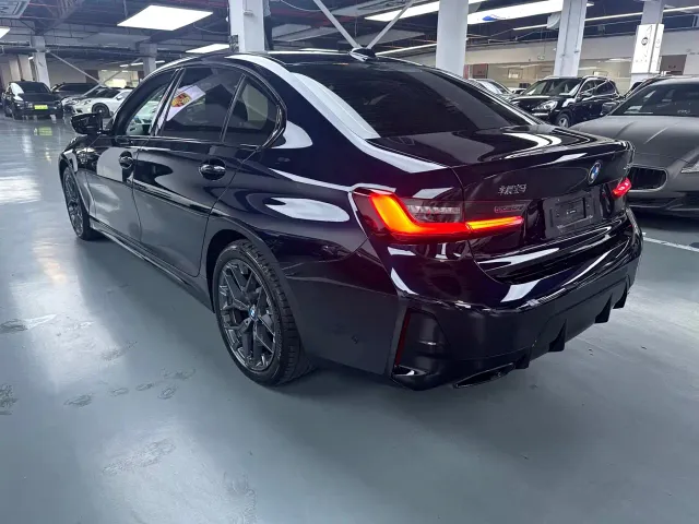 BMW 3 Series — Фото автомобиля 19