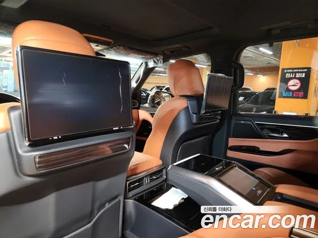Lexus LX — Фото автомобиля 4