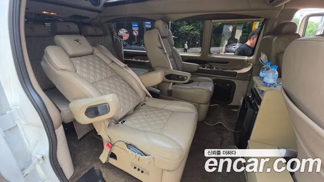 GMC Savana — Фото автомобиля 9