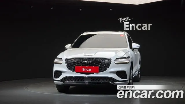 Genesis GV70 — Фото автомобиля 3