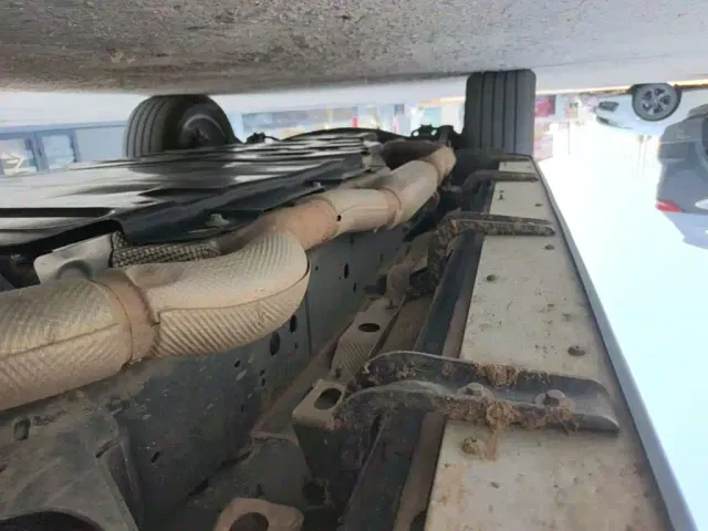 Tank 500 EV — Фото автомобиля 20