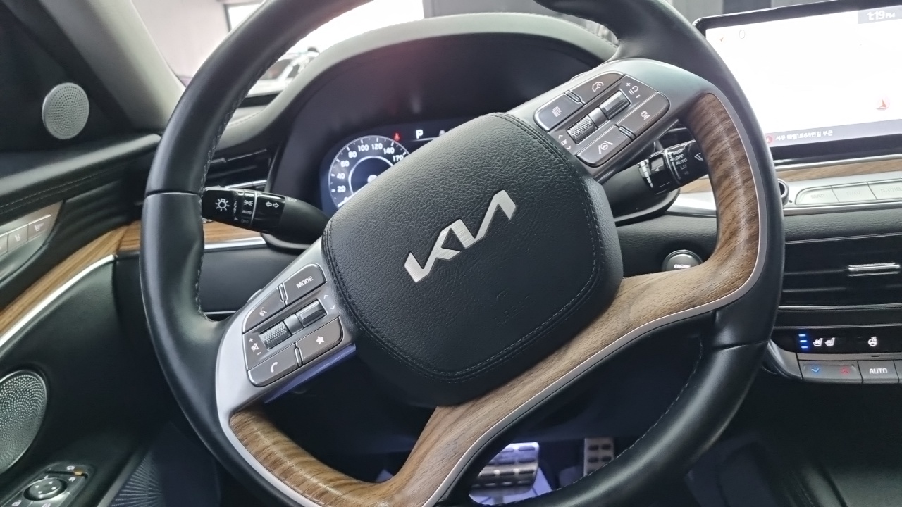 Kia K9 The New K9 2-е поколение — Фото автомобиля 9