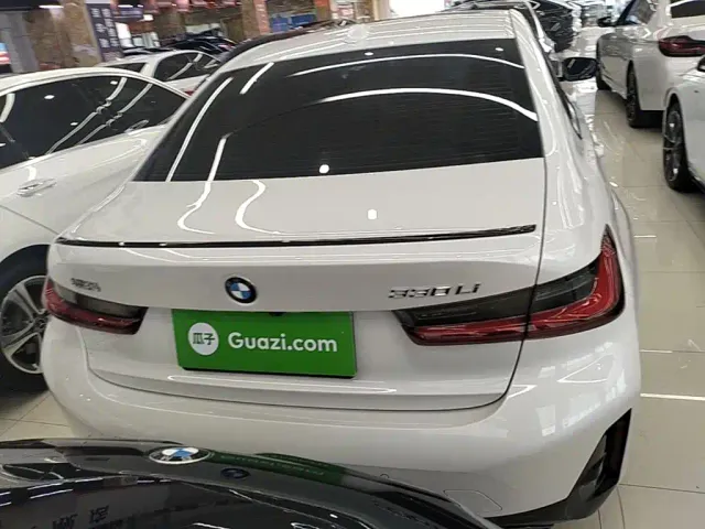 BMW 3 Series — Фото автомобиля 5