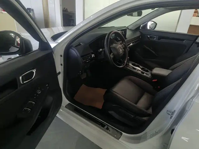 Honda Integra 2023 240TURBO CVT Leading Edition — Фото автомобиля 14