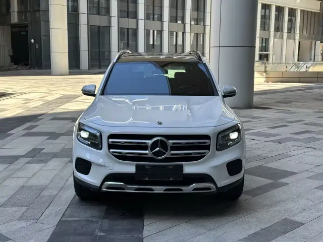 Mercedes-Benz GLB-Class — Фото автомобиля 2