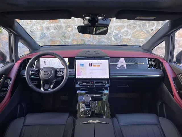 GAC Trumpchi M8 — Фото автомобиля 3