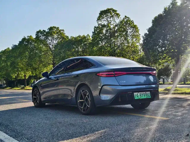 BYD Seal — Фото автомобиля 9