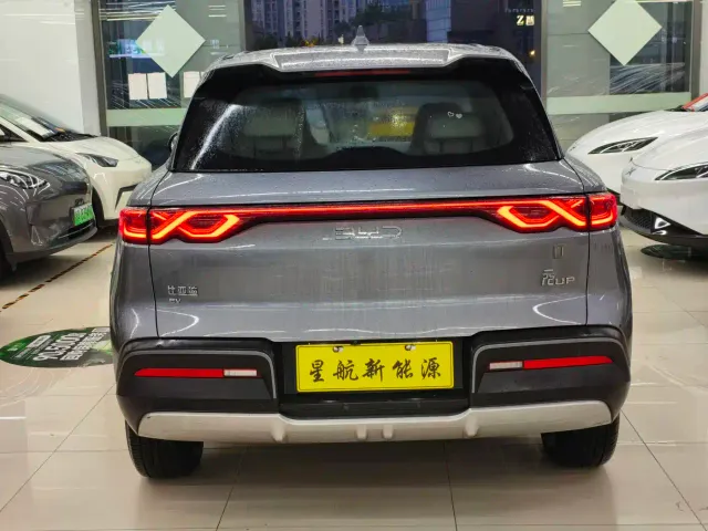 BYD Yuan UP — Фото автомобиля 4