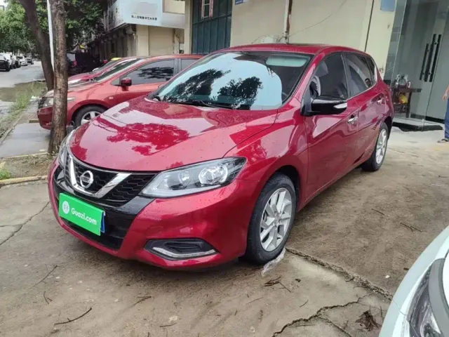 Фотография автомобиля — Nissan Tiida