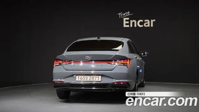 Hyundai AVANTE Smart — Фото автомобиля 4