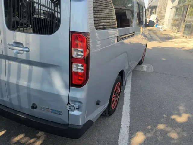 Wuling Yangguang — Фото автомобиля 7
