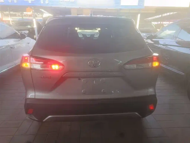 Toyota Corolla Cross — Фото автомобиля 21