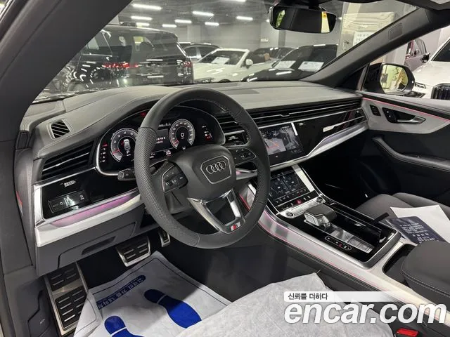 Audi Q8 55 TFSI quattro Premium — Фото автомобиля 8