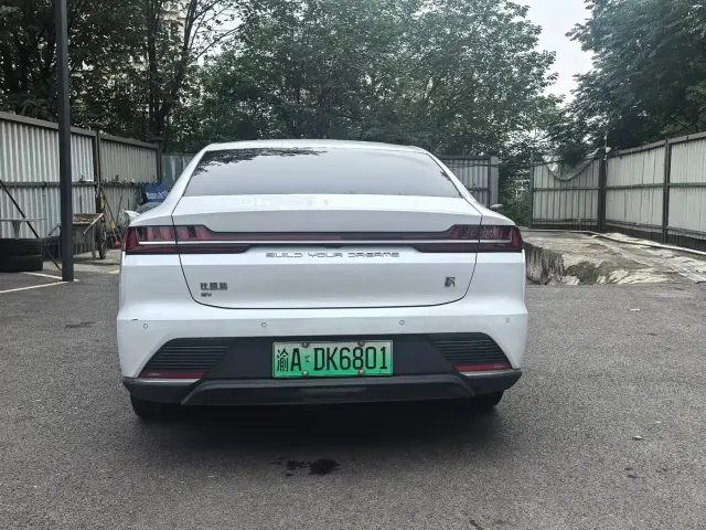 BYD Han — Фото автомобиля 6