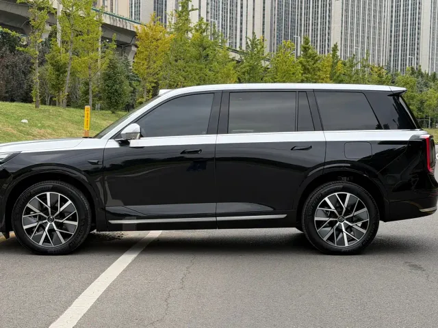 GAC Trumpchi Xiangwang S9 — Фото автомобиля 5
