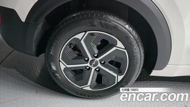 Kia Niro The All New Niro — Фото автомобиля 5