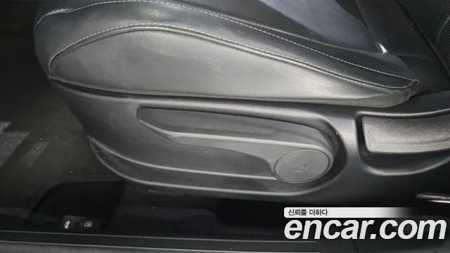 Hyundai AVANTE Avante (CN7) — Фото автомобиля 5