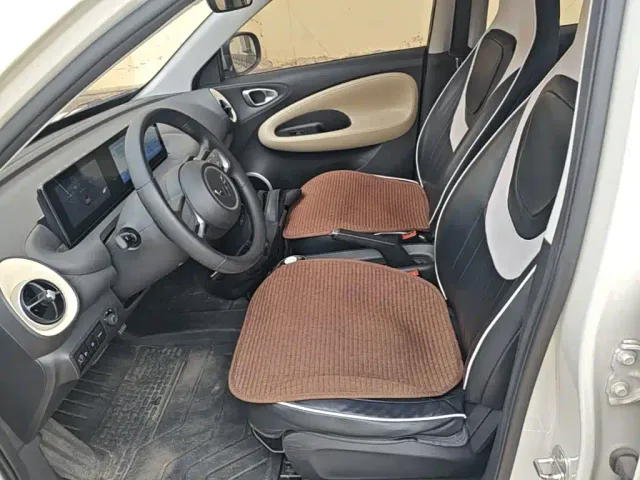 Wuling Bingo — Фото автомобиля 14
