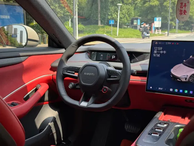 Xiaomi SU7 — Фото автомобиля 8