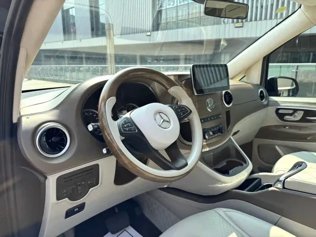 Mercedes-Benz Vito — Фото автомобиля 9