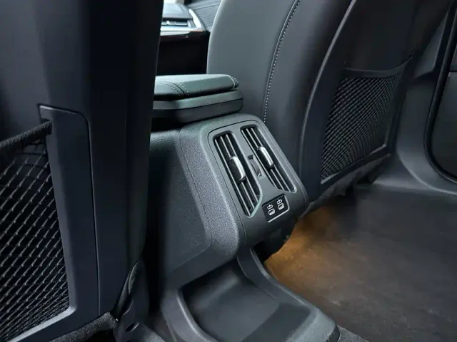BMW X1 — Фото автомобиля 15