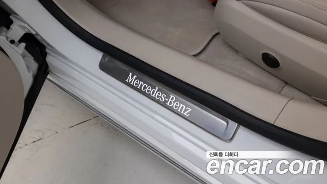 Mercedes-Benz E-Class — Фото автомобиля 15