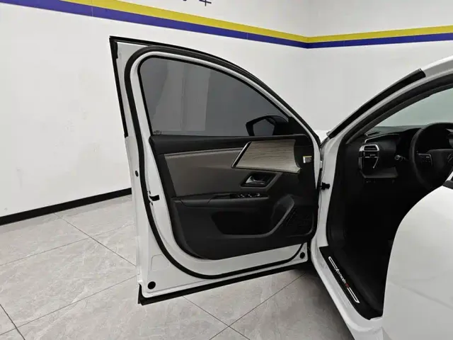 Citroen C5 X — Фото автомобиля 7