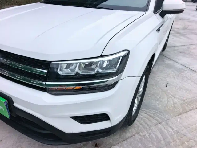 Volkswagen Tharu — Фото автомобиля 23