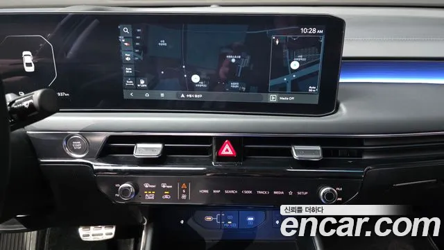 Kia K8 K8 (New) Hybrid — Фото автомобиля 13
