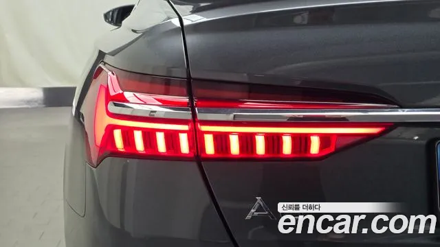 Audi A6 C8 — Фото автомобиля 8