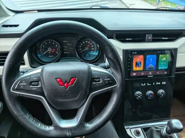 Wuling Zhengcheng — Фото автомобиля 2