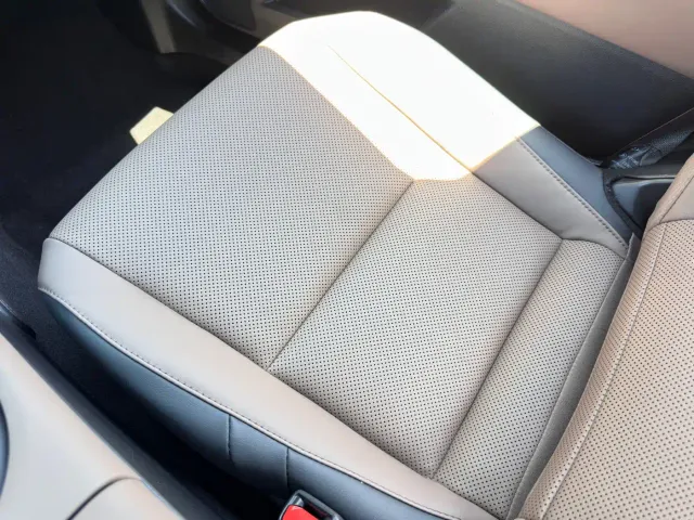 Lexus ES — Фото автомобиля 17