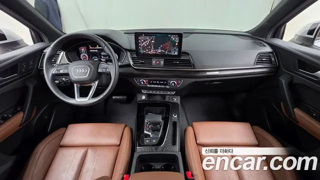 Audi Q5 45 TFSI quattro Sportback Premium — Фото автомобиля 6