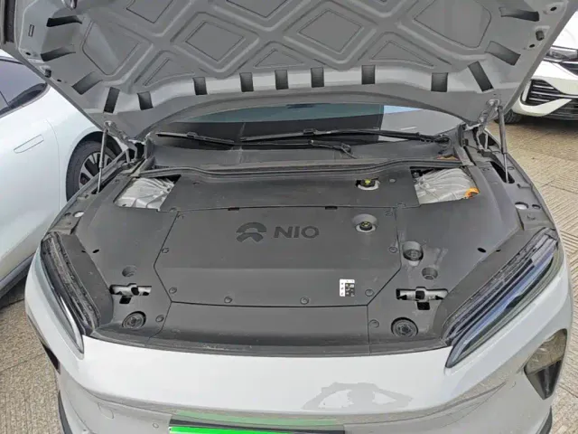 Nio ET5 Touring — Фото автомобиля 19