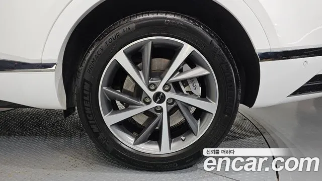Genesis GV80 — Фото автомобиля 6