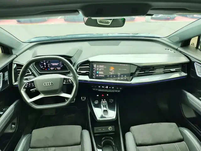 Audi Q4 e-tron — Фото автомобиля 9