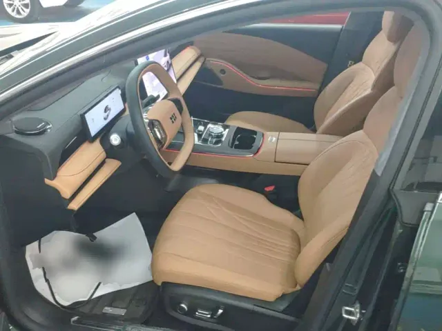 Geely Galaxy Xingyao 8 — Фото автомобиля 14