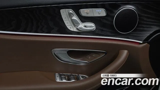 Mercedes-Benz E-Class W213 — Фото автомобиля 28