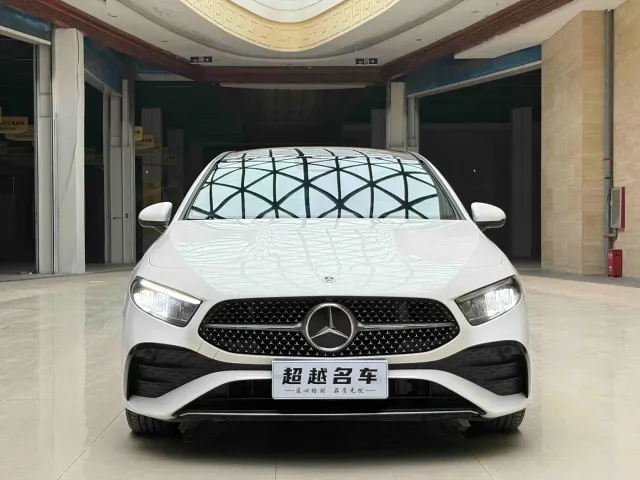 Mercedes-Benz A-Class — Фото автомобиля 2