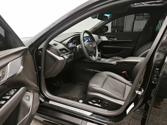 Cadillac CT4 — Фото автомобиля 8
