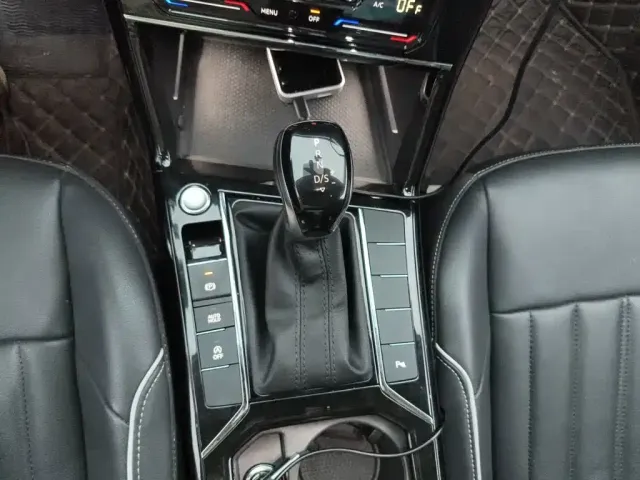 Volkswagen Passat — Фото автомобиля 10
