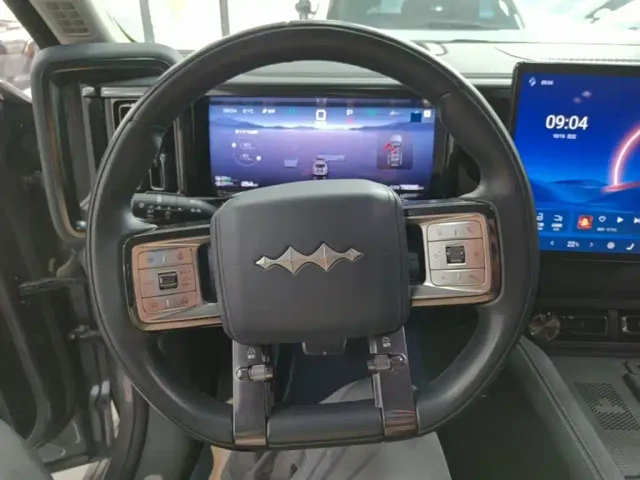 BYD FangChengBao Leopard 5 — Фото автомобиля 10